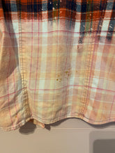 Load image into Gallery viewer, Medium Natural Reflections Bleached Flannel
