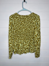 Load image into Gallery viewer, Large Old Navy V-Neck Floral Top
