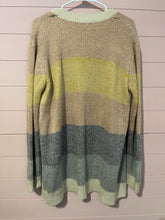 Load image into Gallery viewer, Large Entro Stripe Sweater Cardigan
