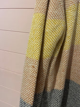 Load image into Gallery viewer, Large Entro Stripe Sweater Cardigan
