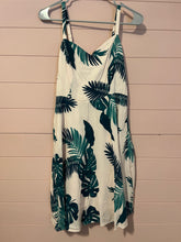 Load image into Gallery viewer, Medium Old Navy Light Pink Tropical Dress
