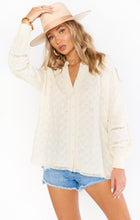 Load image into Gallery viewer, Medium Show Me Your Mumu Boho Ivory Journey Tunic Top
