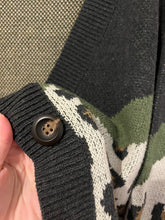 Load image into Gallery viewer, 3X Davi &amp; Dani Plus Size Leopard Sweater Cardigan
