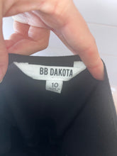 Load image into Gallery viewer, Size 10 BB Dakota Black Roselle Halter Top Jumpsuit
