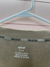 Load image into Gallery viewer, Small Aerie Brown Soft Sweatshirt
