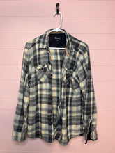 Load image into Gallery viewer, XL Burnside Mens Flannel Shacket
