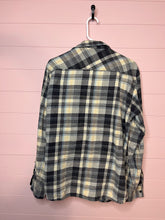 Load image into Gallery viewer, XL Burnside Mens Flannel Shacket
