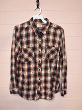 Load image into Gallery viewer, Medium Cotton Faded Glory Tribal Print Plaid Flannel Button Up Shirt
