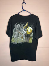 Load image into Gallery viewer, Large Hanes Garth Brooks Graphic T-Shirt
