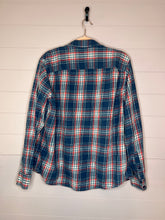 Load image into Gallery viewer, XL Arizona Button Up Flannel Shirt
