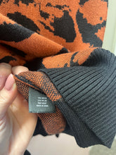 Load image into Gallery viewer, 1XL Worthington Leopard Print Sweater Cardigan
