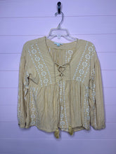 Load image into Gallery viewer, Small American Eagle Yellow Boho Peasant Style Top
