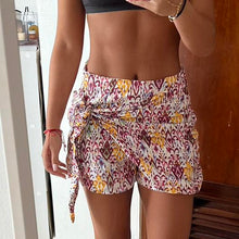 Load image into Gallery viewer, Zara NWT Medium Floral Print Skirt
