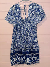 Load image into Gallery viewer, Large NWT Aakaa Blue White Floral Sun Dress

