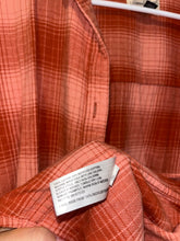 Load image into Gallery viewer, Small Universal Thread Plaid Flannel Button Up Shirt
