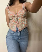 Load image into Gallery viewer, Medium American Eagle Floral Boho Tank Top
