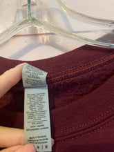 Load image into Gallery viewer, Medium Gildan Mississippi State Rodeo Sweatshirt
