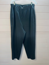 Load image into Gallery viewer, Large Calia By Carrie Underwood Black Sweatpants
