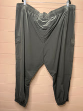 Load image into Gallery viewer, 3X Calia By Carrie Underwood Gray Plus Size Cargo Joggers
