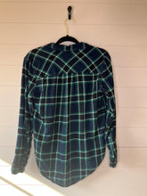 Load image into Gallery viewer, Medium Arizona Jeans Navy Flannel Button Up Shirt
