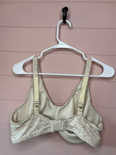 Load image into Gallery viewer, 42DD Bali Floral Print Bra
