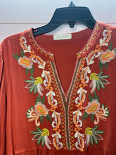 Load image into Gallery viewer, Large Solitaire Boho Embroidered Tunic Dress
