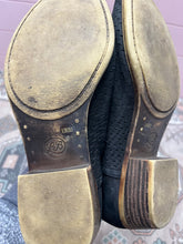 Load image into Gallery viewer, 8.5 Lucky Brand Black Ankle Booties

