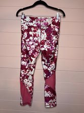 Load image into Gallery viewer, Medium Under Armour Mesh Cut Out Floral Print Leggings
