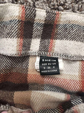 Load image into Gallery viewer, Small SHEIN Plaid Mini Skirt
