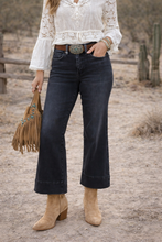 Load image into Gallery viewer, 7/28 Risen High Waisted Cropped Jeans
