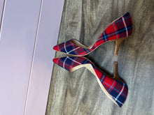 Load image into Gallery viewer, Size 8 Sole Society Red Plaid Pointy Toe Heels
