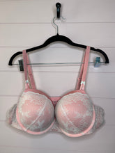 Load image into Gallery viewer, 40C Torrid Pink Lace Plus Size Bra
