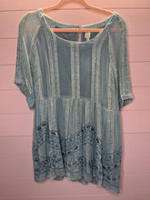 Load image into Gallery viewer, Medium Anthropologie NWT Raga Blue Beaded Tunic Top

