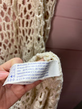 Load image into Gallery viewer, Small Forever 21 Ivory Crochet Fringe Duster
