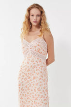 Load image into Gallery viewer, XS Urban Outfitters NWT Floral Lace Trim Midi Slip Dress
