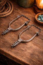 Load image into Gallery viewer, Kids Decorative Metal Spurs
