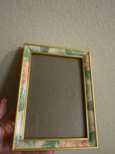 Load image into Gallery viewer, Vintage Gold Floral 4X6 Picture Frame
