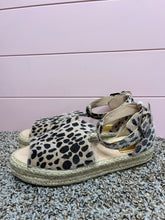 Load image into Gallery viewer, Size 9 Bella Marie Leopard Pony Hair Suede Espadrille Wedge Sandals
