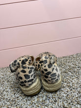 Load image into Gallery viewer, Size 9 Bella Marie Leopard Pony Hair Suede Espadrille Wedge Sandals

