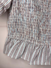 Load image into Gallery viewer, Medium Essue Boho Stripe Puff Sleeve Crop Top
