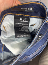 Load image into Gallery viewer, Size 14 KUT From The Kloth Catherine Boyfriend Denim Plus Size Jeans
