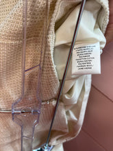 Load image into Gallery viewer, Size 6 Lafayette 148 New York Ivory Shimmer Pencil Skirt
