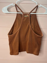 Load image into Gallery viewer, M/L Fabletics Braided Ribbed Crop Top
