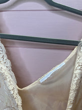 Load image into Gallery viewer, M/L Ivory Lace Vintage V-Neck Tank Top
