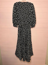 Load image into Gallery viewer, Size 6 Kate Spade Black White Cloud Dot Wrap Dress

