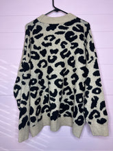 Load image into Gallery viewer, 3X Adora Plus Size Leopard Sweater
