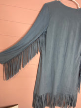 Load image into Gallery viewer, Small Yoyo 5 Blue Suede Fringe Cardigan
