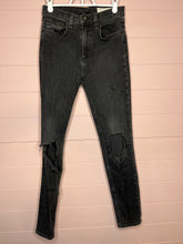 Load image into Gallery viewer, Size 26 Rag &amp; Bone Black High Rise Ankle Skinny Jeans
