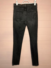 Load image into Gallery viewer, Size 26 Rag &amp; Bone Black High Rise Ankle Skinny Jeans
