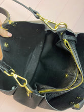 Load image into Gallery viewer, Black Steve Madden Cross Body Purse
